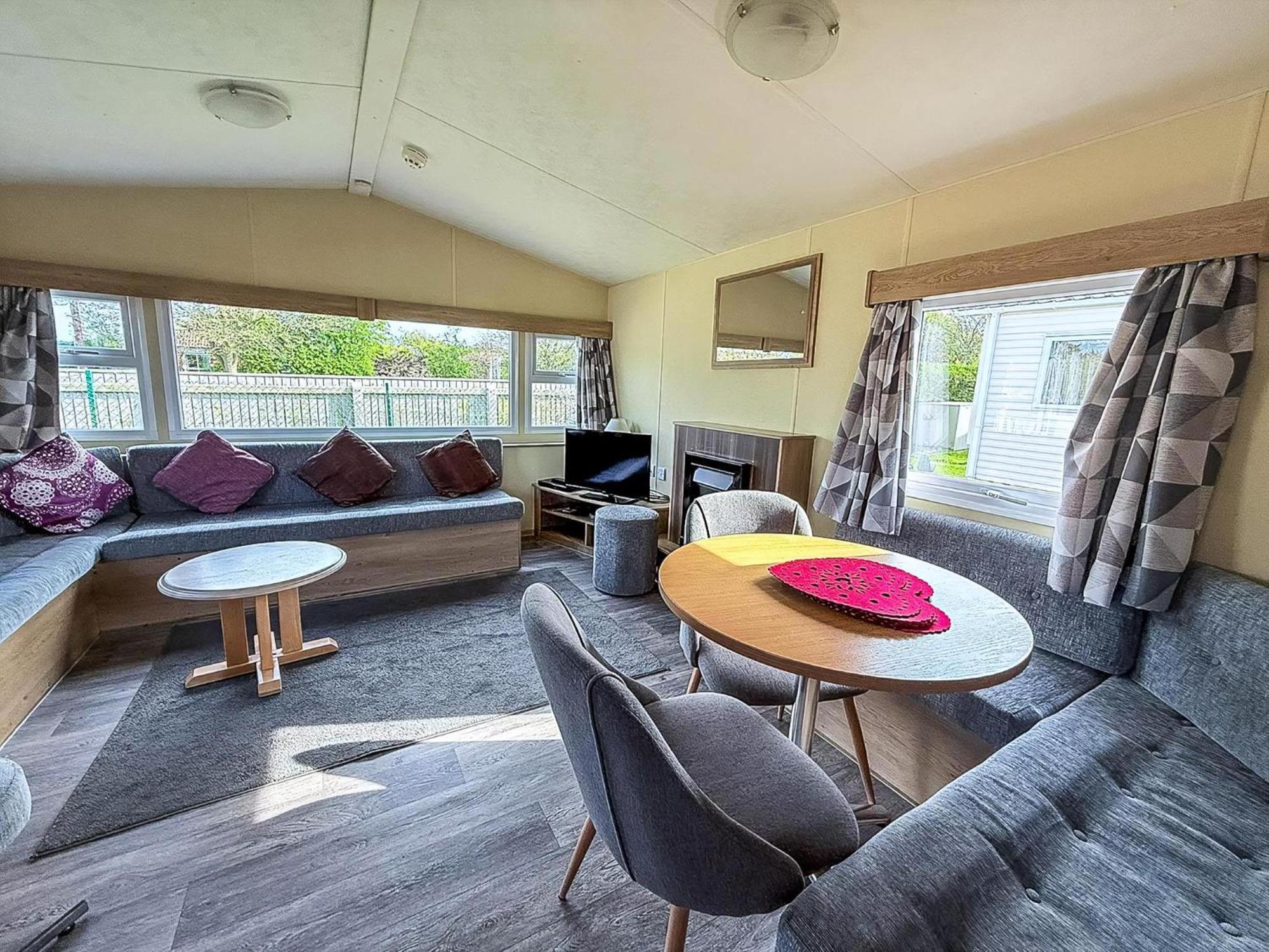 Lovely 6 Berth Caravan At Sunnydale Holiday Park Ref 35375S 劳斯 外观 照片